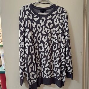 NWT Lane Bryant Black and White Animal Print Sweater